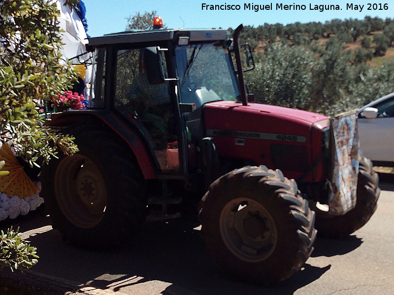 Tractor - Tractor. Navas de San Juan