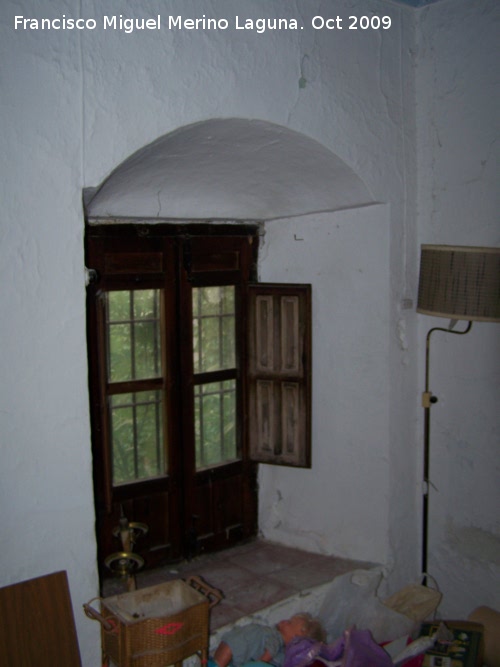 Palacio del Vizconde - Palacio del Vizconde. Ventana hacia los huertos traseros