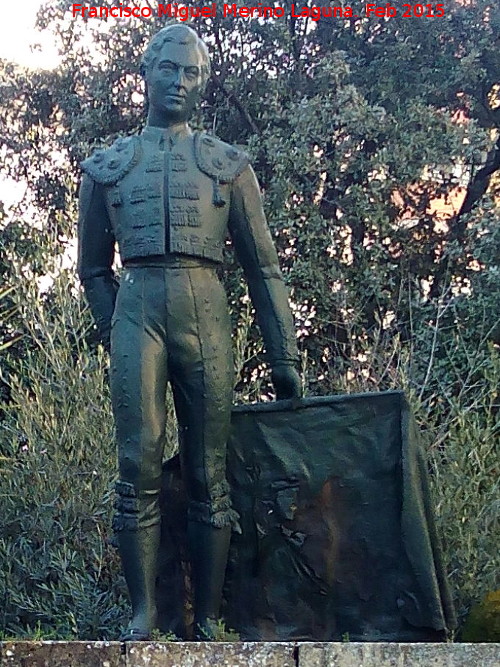 Monumento al Carnicerito de beda - Monumento al Carnicerito de beda. Estatua