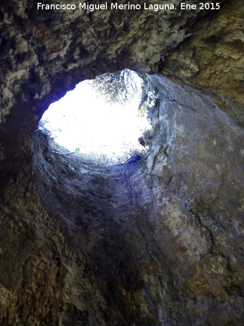 Cuevas Piquita. Cueva VI - Cuevas Piquita. Cueva VI. Chimenea