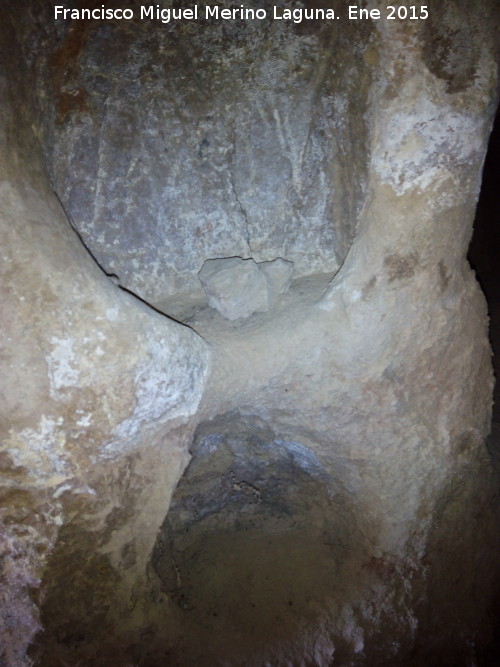 Cuevas Piquita. Cueva II - Cuevas Piquita. Cueva II. Catareras