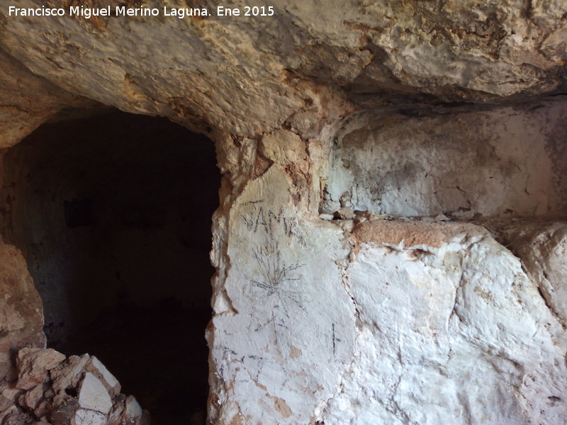 Cuevas Piquita. Cueva de la Ta Piquita - Cuevas Piquita. Cueva de la Ta Piquita. Entrada a la cuadra y hornacina alta.