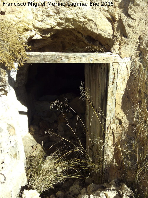 Cuevas Piquita. Cueva Tienda - Cuevas Piquita. Cueva Tienda. Puerta