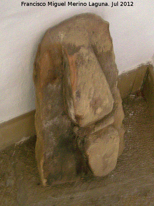 Huerto del Cannigo - Huerto del Cannigo. Balaustre. Museo Arqueolgico de beda