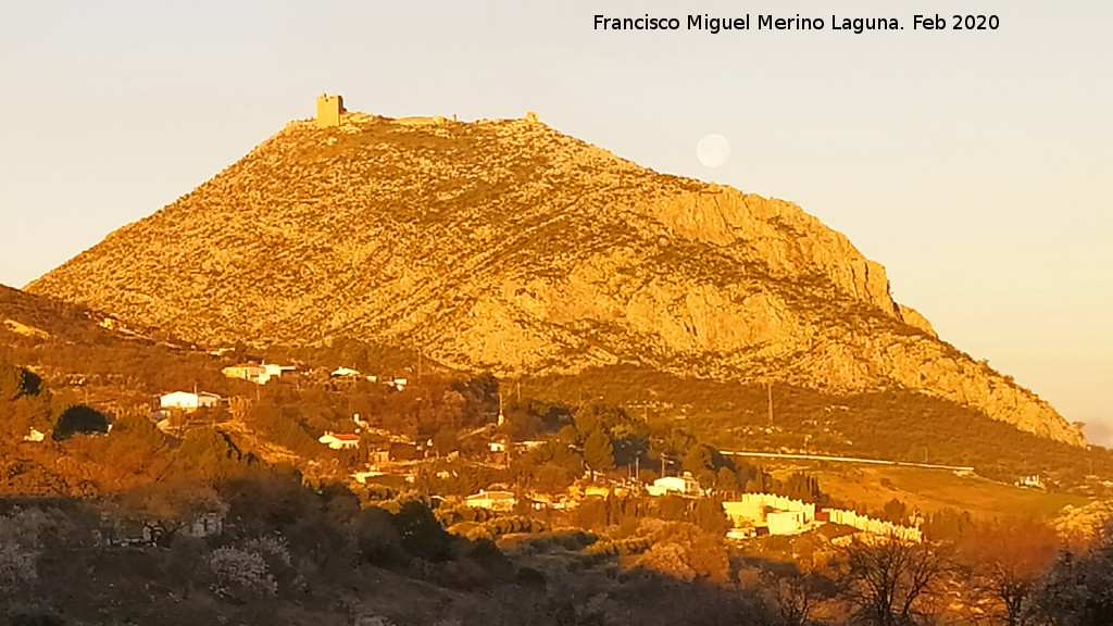 Castillo de la Pe�a - Castillo de la Pe�a. Con la Luna