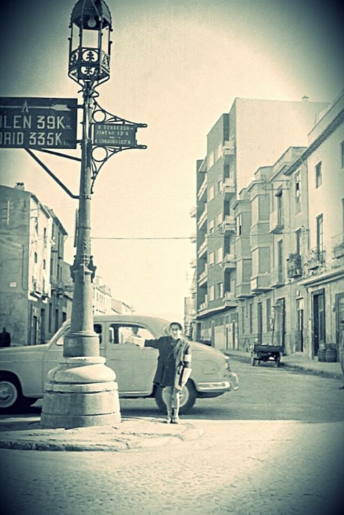 Farola de la Puerta Barrera - Farola de la Puerta Barrera. Foto antigua