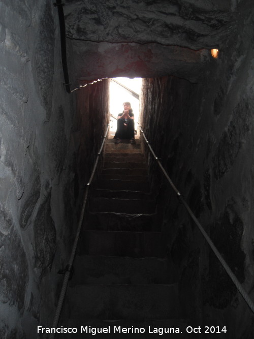 Castillo de Mengbar - Castillo de Mengbar. Escaleras a la azotea