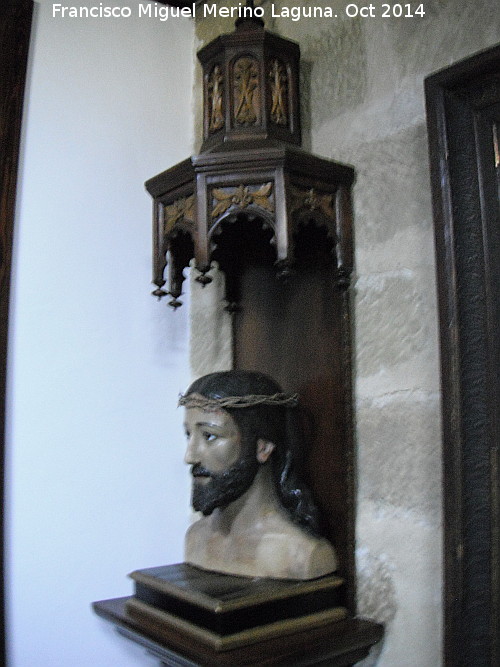 Iglesia de San Pedro Apstol - Iglesia de San Pedro Apstol. Busto de Jesucristo