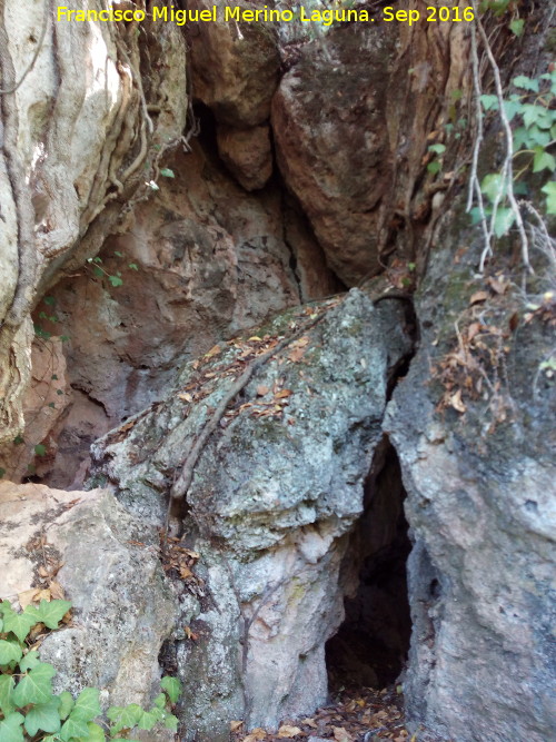 Eremitorio de Chircales - Eremitorio de Chircales. Cueva