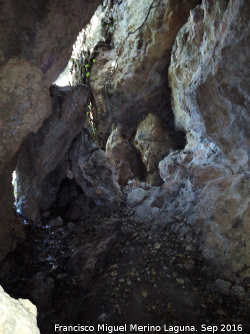 Eremitorio de Chircales - Eremitorio de Chircales. Cueva