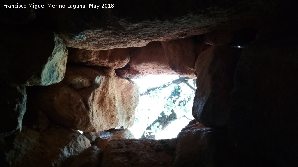 Chozo de la Cueva de la Asilla - Chozo de la Cueva de la Asilla. Ventanuco