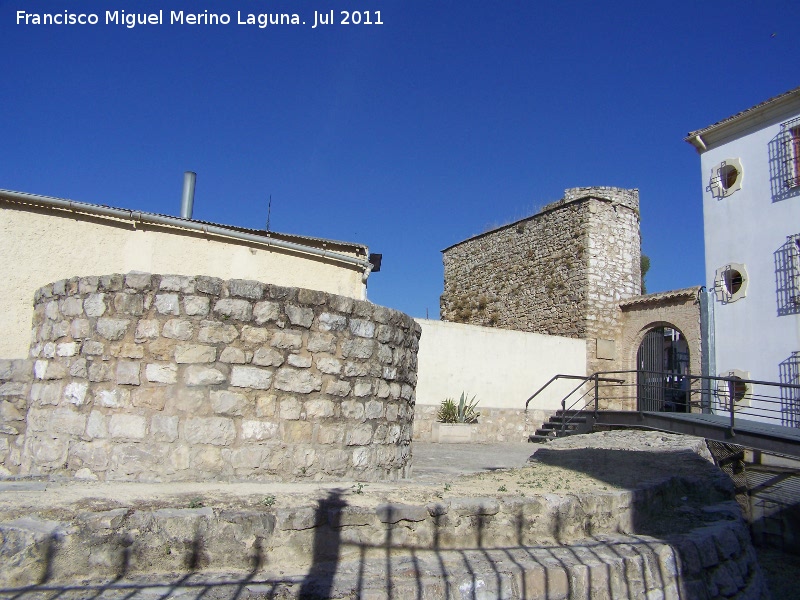 Castillo de Torredonjimeno. Torren Desmochado - Castillo de Torredonjimeno. Torren Desmochado. 