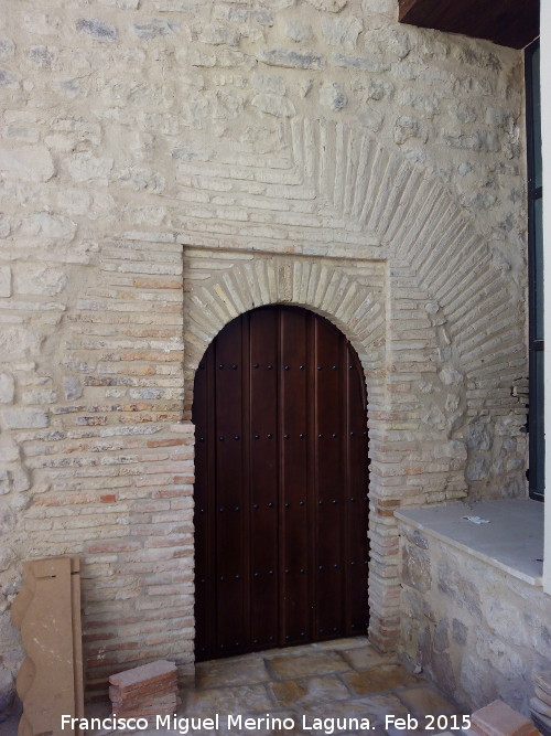 Castillo de Torredonjimeno. Palacio - Castillo de Torredonjimeno. Palacio. Restos de arcos