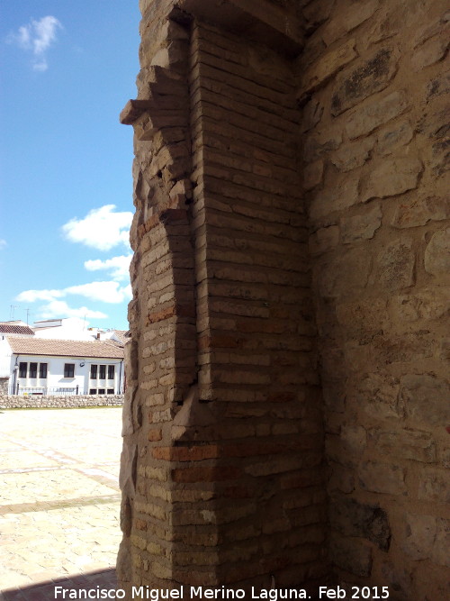 Castillo de Torredonjimeno. Palacio - Castillo de Torredonjimeno. Palacio. Arranques de arcos