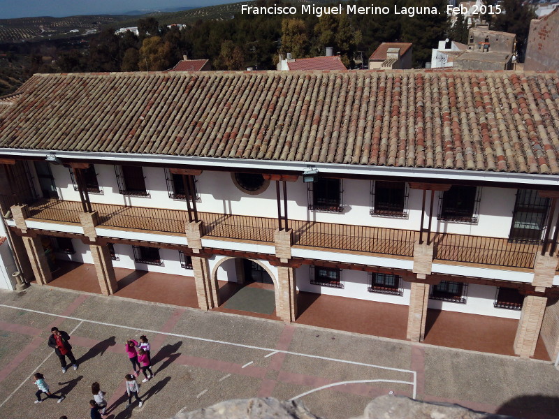 Colegio Puerta de Martos - Colegio Puerta de Martos. 