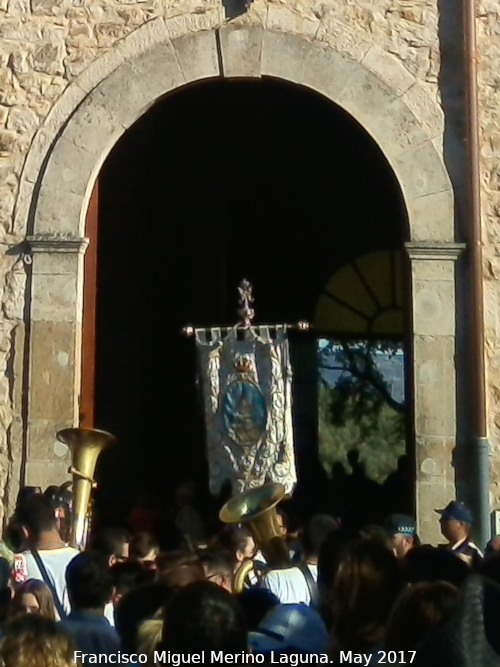 Romera de la Virgen de la Estrella - Romera de la Virgen de la Estrella. Estandarte saliendo de la ermita