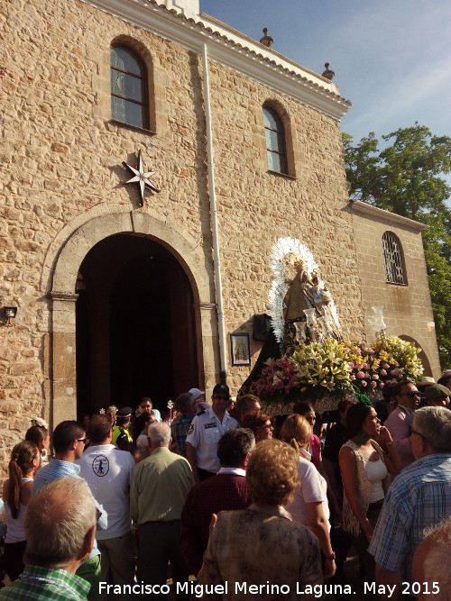 Romera de la Virgen de la Estrella - Romera de la Virgen de la Estrella. Salida del templo