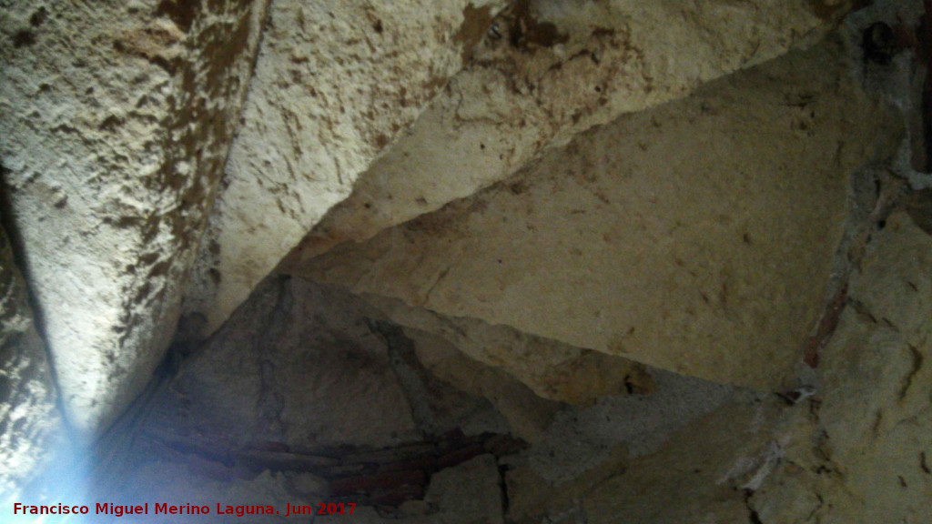 Iglesia de San Juan Bautista - Iglesia de San Juan Bautista. Techo de las escaleras de caracol