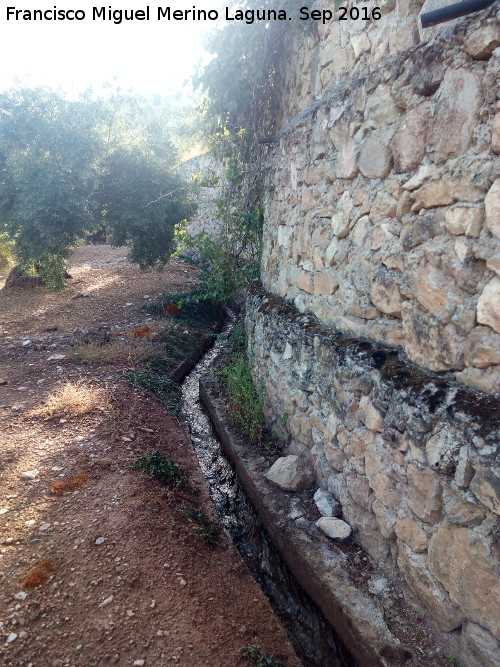  - . Acequia procedente de la mina