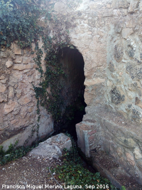 Mina de agua de Santa Mara - Mina de agua de Santa Mara. Boca de la mina