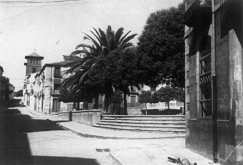 Plaza de la Constitucin - Plaza de la Constitucin. Foto antigua