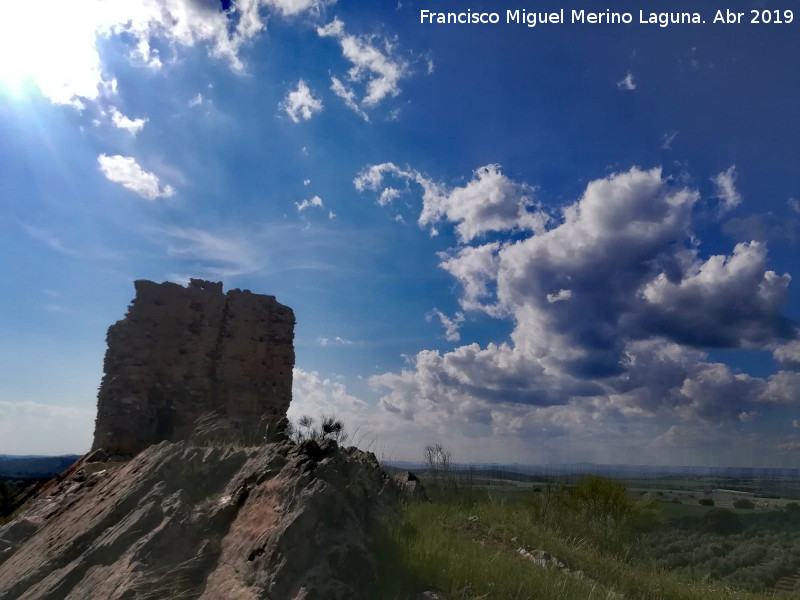 Cmulos - Cmulos. Castillo Torre de Zarracotn - Gnave