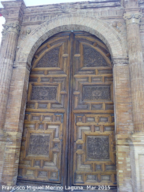 Iglesia de los Santos Mrtires - Iglesia de los Santos Mrtires. Puerta del porche