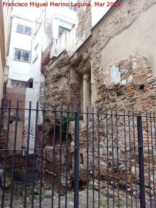 Murallas de Mlaga - Murallas de Mlaga. Intramuros de la Plazuela Virgen de las Penas