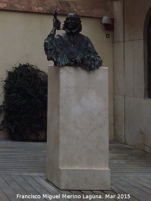 Monumento a Pedro de Mena - Monumento a Pedro de Mena. 