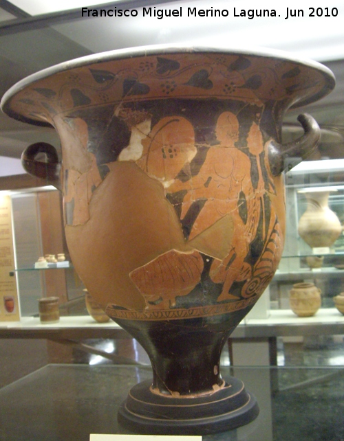 Cmara Sepulcral de Toya - Cmara Sepulcral de Toya. Crtera griega siglo IV a.C.