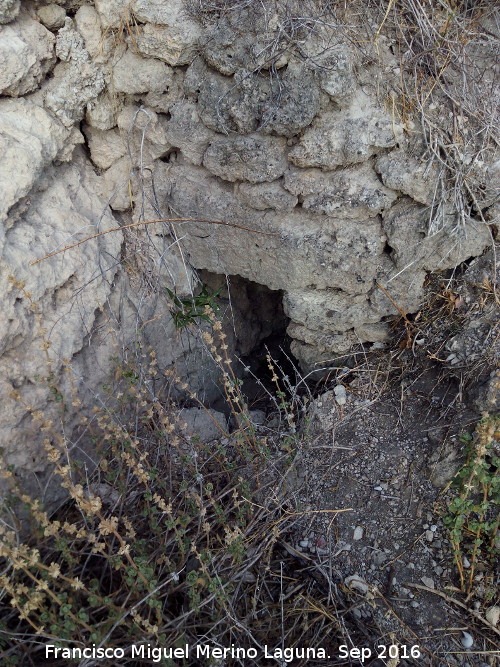 Huerta de Pegalajar - Huerta de Pegalajar. Tragona de acequia