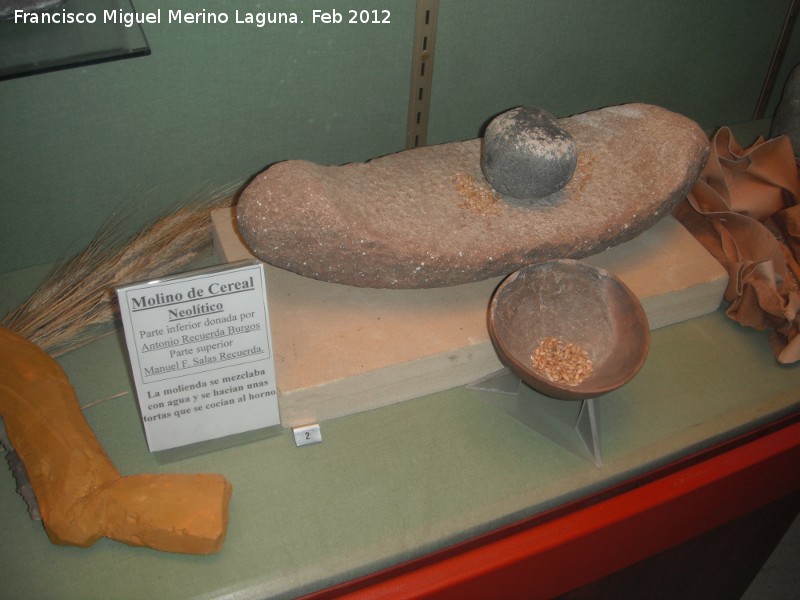 Historia de Porcuna - Historia de Porcuna. Molino neoltico. Museo Arqueolgico de Porcuna