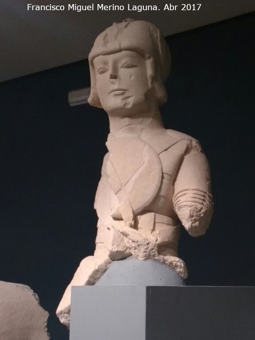 Cerrillo Blanco - Cerrillo Blanco. Guerrero de la Doble Armadura. Museo Provincial