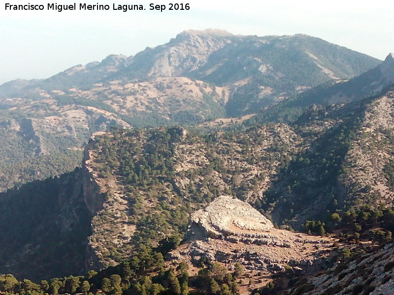 Gilillo - Gilillo. Desde la ladera norte del Rayal