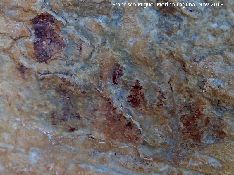 Pinturas rupestres de las Cuevas del Curro Abrigo I - Pinturas rupestres de las Cuevas del Curro Abrigo I. Restos centrales del grupo I