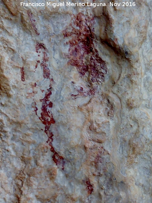 Pinturas rupestres de las Cuevas del Curro Abrigo I - Pinturas rupestres de las Cuevas del Curro Abrigo I. Detalle de las manchas centrales de la derecha del grupo I