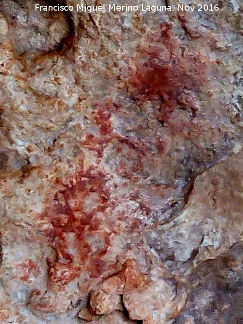 Pinturas rupestres de las Cuevas del Curro Abrigo I - Pinturas rupestres de las Cuevas del Curro Abrigo I. Detalle de las manchas derechas del grupo II