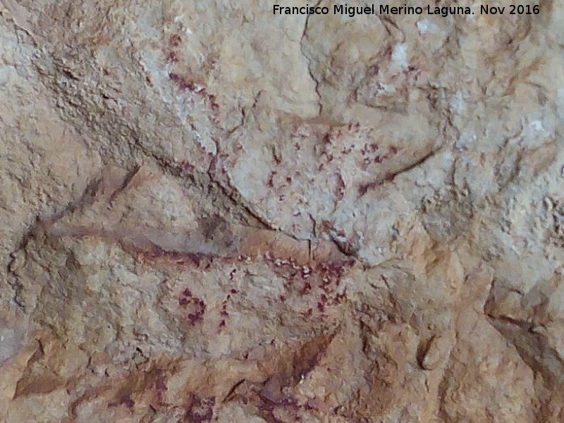Pinturas rupestres de las Cuevas del Curro Abrigo II - Pinturas rupestres de las Cuevas del Curro Abrigo II. Finos trazos