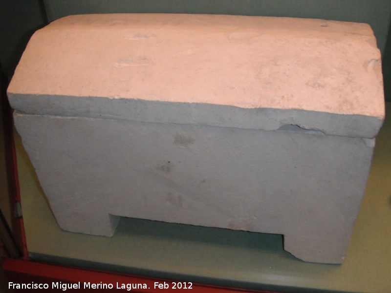 Obulco - Obulco. Urna funeraria. Museo Arqueolgico de Porcuna