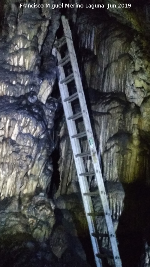 Cueva de Doa Trinidad - Cueva de Doa Trinidad. Subida al nivel superior