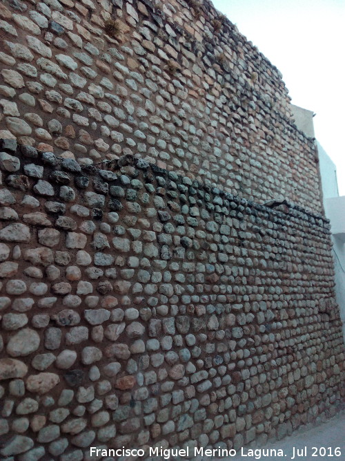 Murallas de Quesada - Murallas de Quesada. Calle Alcalda