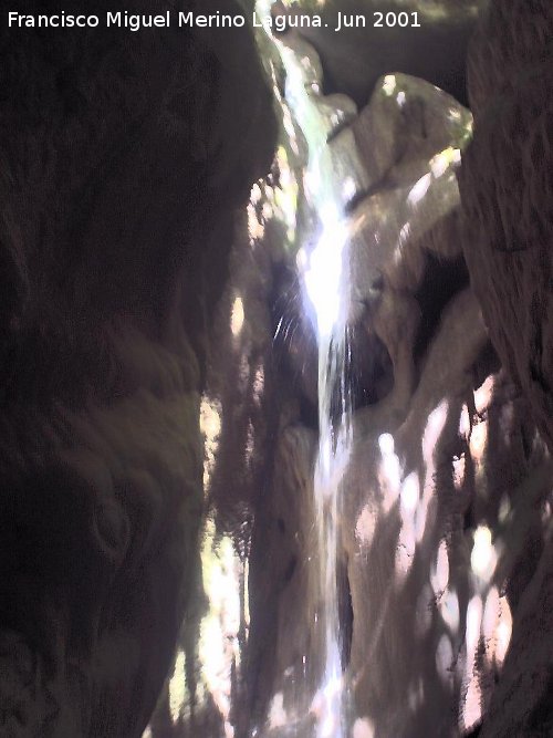 Cueva del Agua - Cueva del Agua. Cascada