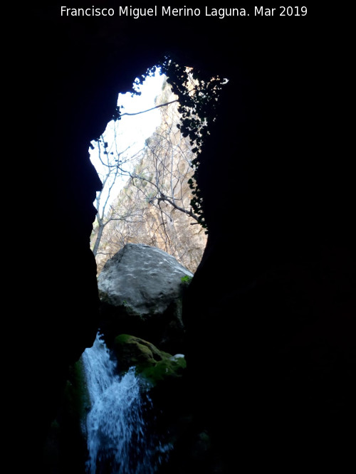 Cueva del Agua - Cueva del Agua. Primera cascada