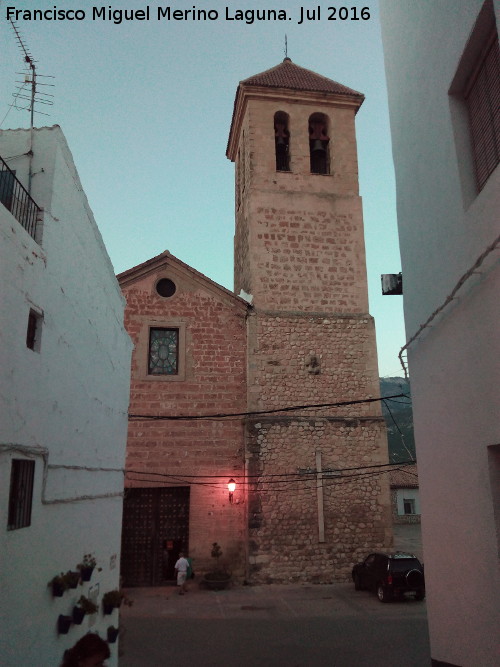 Iglesia de San Pedro y San Pablo - Iglesia de San Pedro y San Pablo. Desde la Calle Alczar