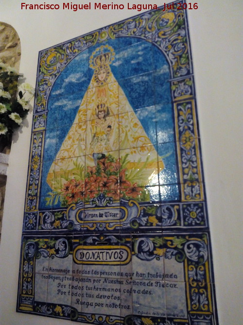 Iglesia de San Pedro y San Pablo - Iglesia de San Pedro y San Pablo. Azulejos de la Virgen de Tscar