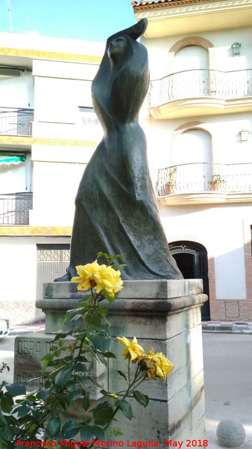 Monumento a la Mujer Torrea - Monumento a la Mujer Torrea. 