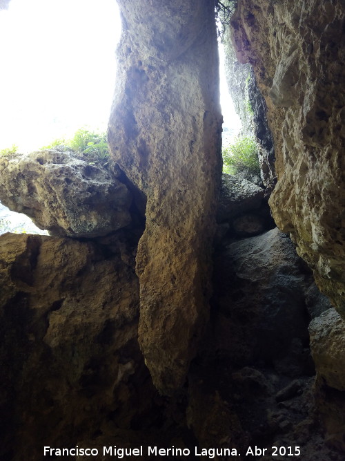 Cueva de la Zorra - Cueva de la Zorra. Entrada lateral