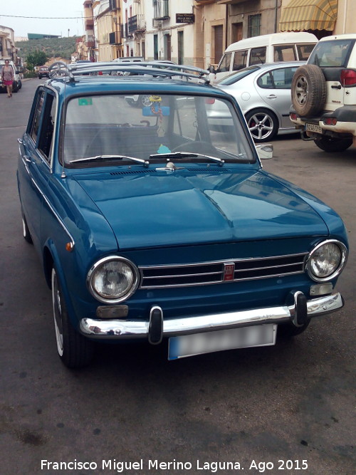 SEAT 850 - SEAT 850. Navas de San Juan