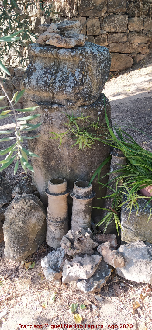 Historia de Rus - Historia de Rus. Piezas arqueolgicas en una finca privada en las Caleras de Rus