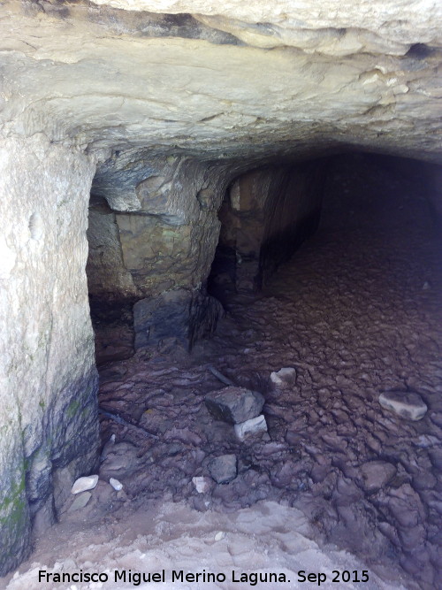 Oratorio visigodo de La Veguilla - Oratorio visigodo de La Veguilla. Primeras habitaciones de la izquierda